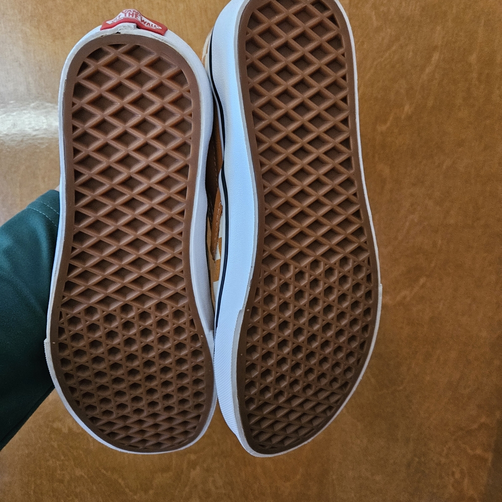 Vans Checkerboard Slip-On Sneakers in White and Orange - Picture 3 of 6